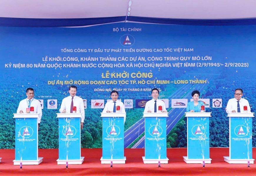 khoi cong du an mo rong cao toc thanh pho ho chi minh long thanh dau giay
